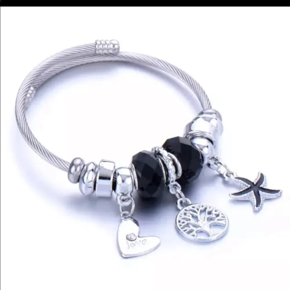 LOVE BANGLE WITH PINK BEADS‎